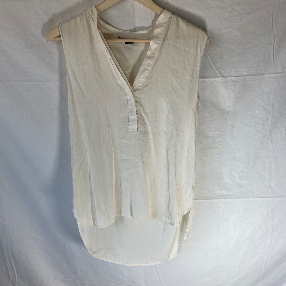 Vince Ivory Silk/Spandex‎ Banded Collar Shell Top Sz S